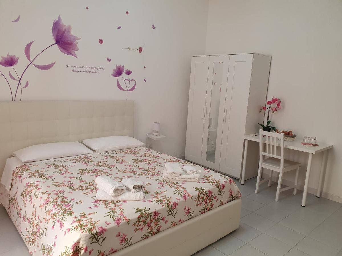 Le Tre Orchidee Bed and Breakfast Salerno Exterior foto